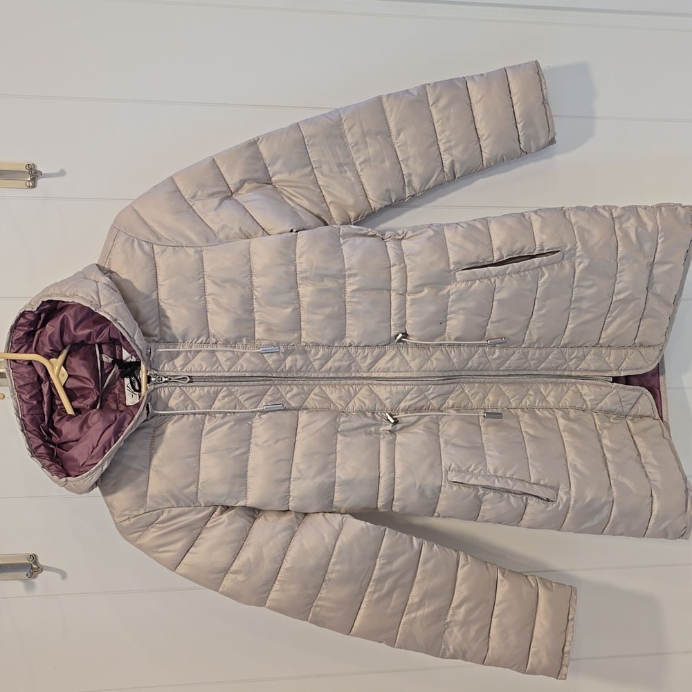Kenneth Cole New York Puffer Jacket - Cream and Purple Size XS